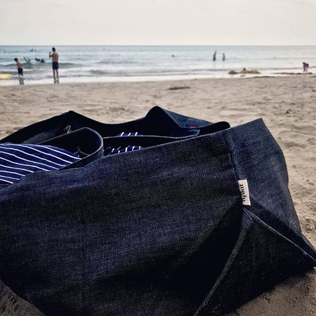 Aplat Grand Tote (Denim)