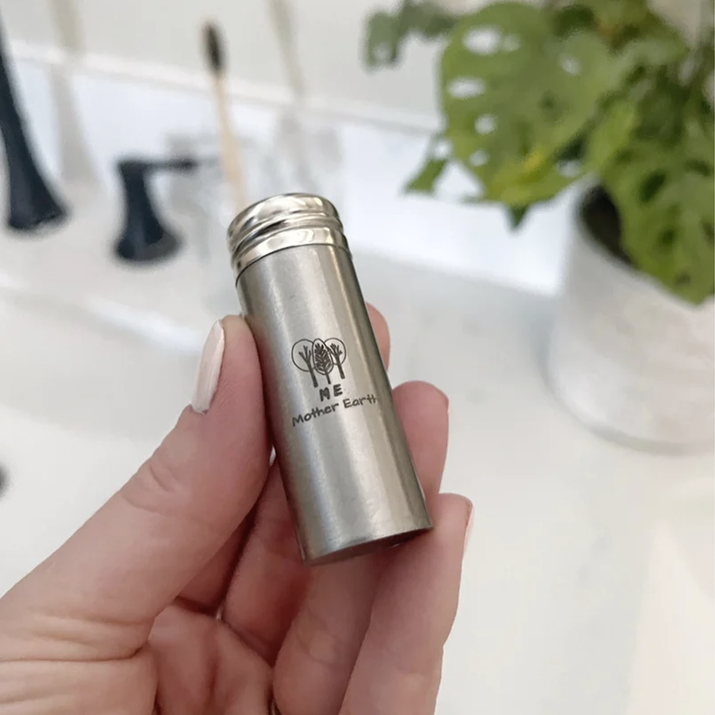 100% Biodegradable Dental Floss + Refills